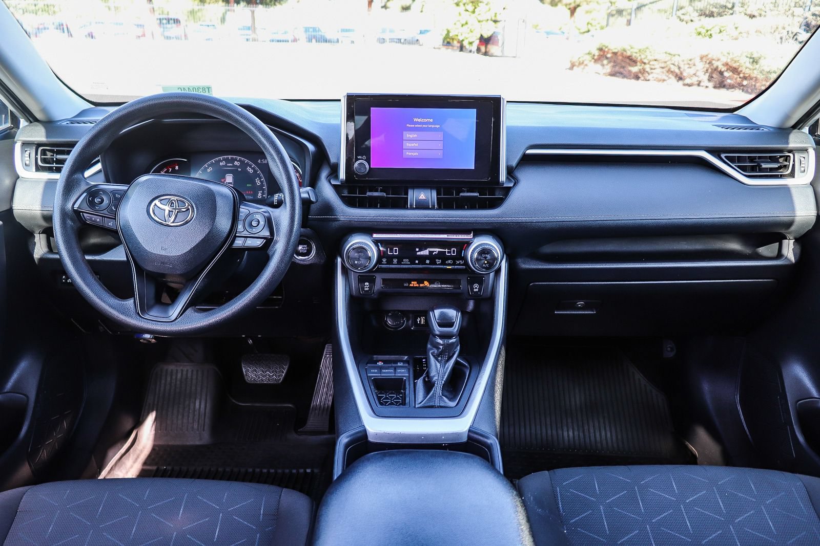 Certified 2024 Toyota RAV4 XLE FWD image 15