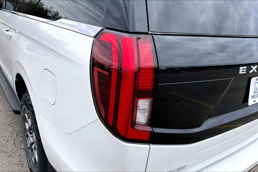 New 2025 Ford Expedition Max Active image 28