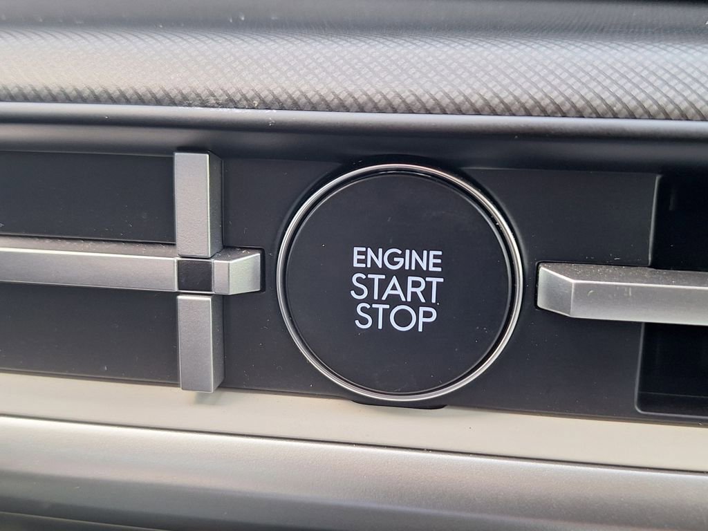 New 2025 Hyundai Santa Fe SEL image 25