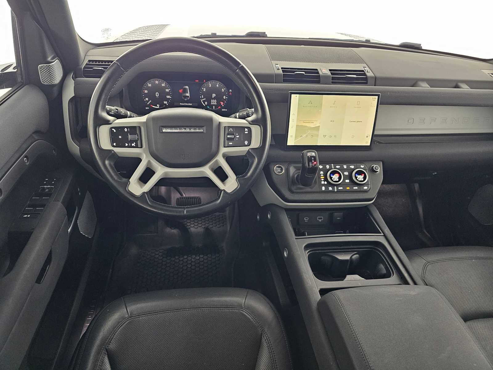 Used 2023 Land Rover Defender 130 S image 20