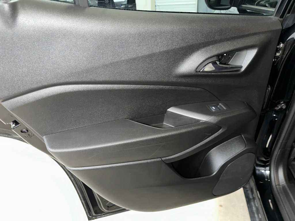 Certified 2024 Chevrolet Trax LS w/ LS Convenience Package image 15