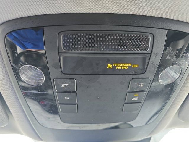 Used 2023 Kia Carnival LX image 34