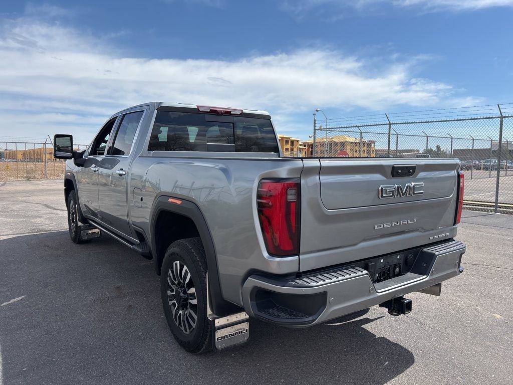 Used 2025 GMC Sierra 3500 Denali Ultimate image 6