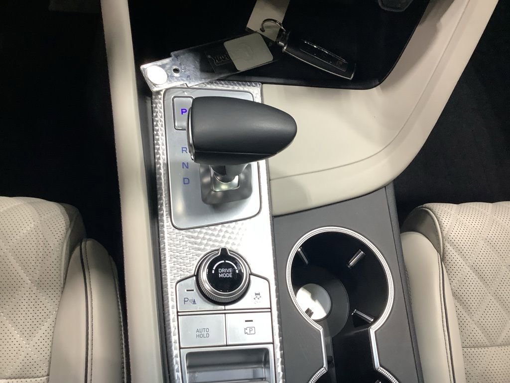 Used 2023 Genesis G70 3.3T w/ Sport Prestige Package image 20