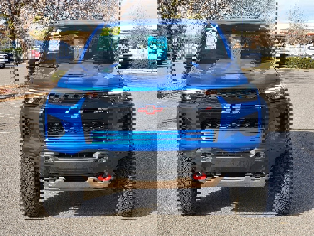 Certified 2024 Chevrolet Colorado ZR2 w/ ZR2 Convenience Package III image 5