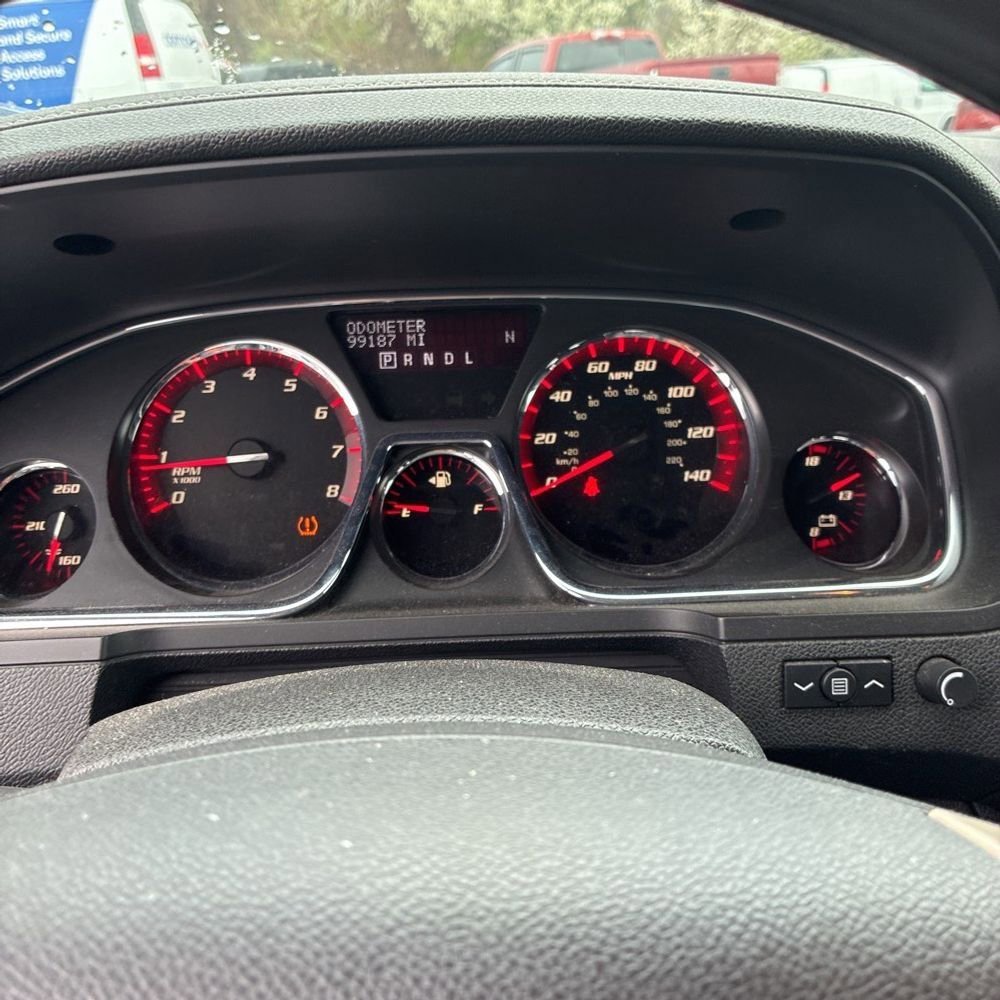 Used 2015 GMC Acadia Denali image 8