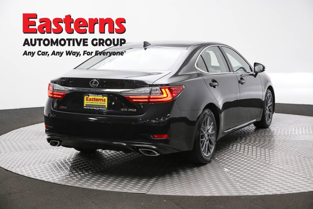 Used 2018 Lexus ES 350 350 w/ Luxury Package w/Wood Trim image 5