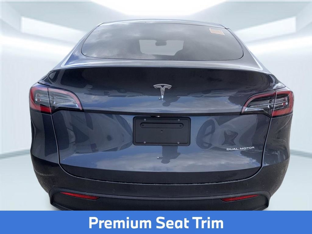 Used 2021 Tesla Model Y Long Range image 27