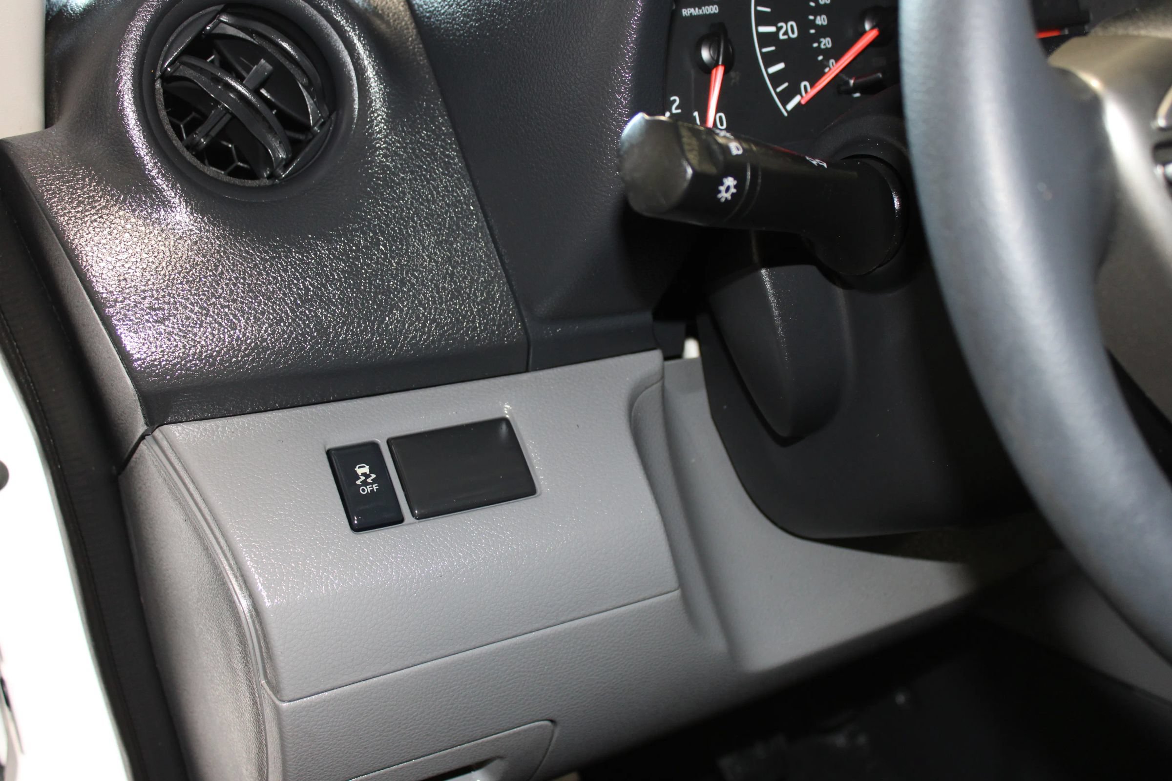Used 2019 Nissan NV200 S w/ Cruise Control Package FWD image 18