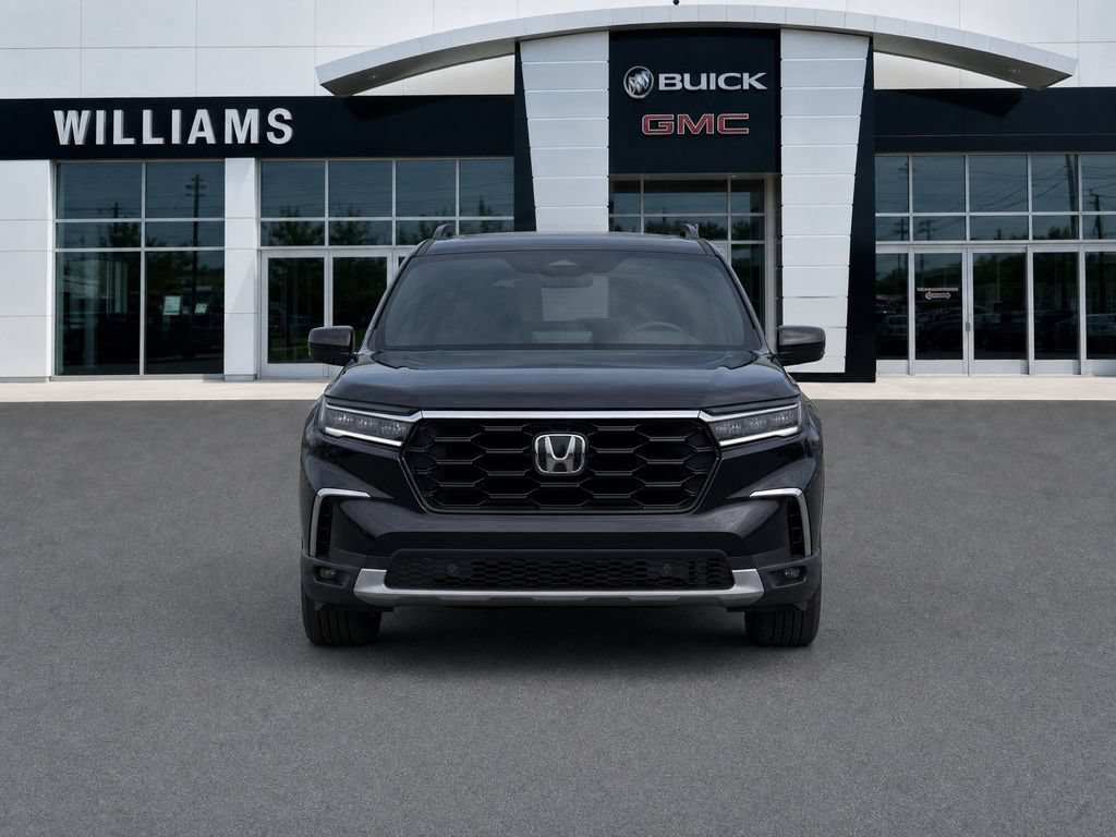 Used 2023 Honda Pilot Touring image 2