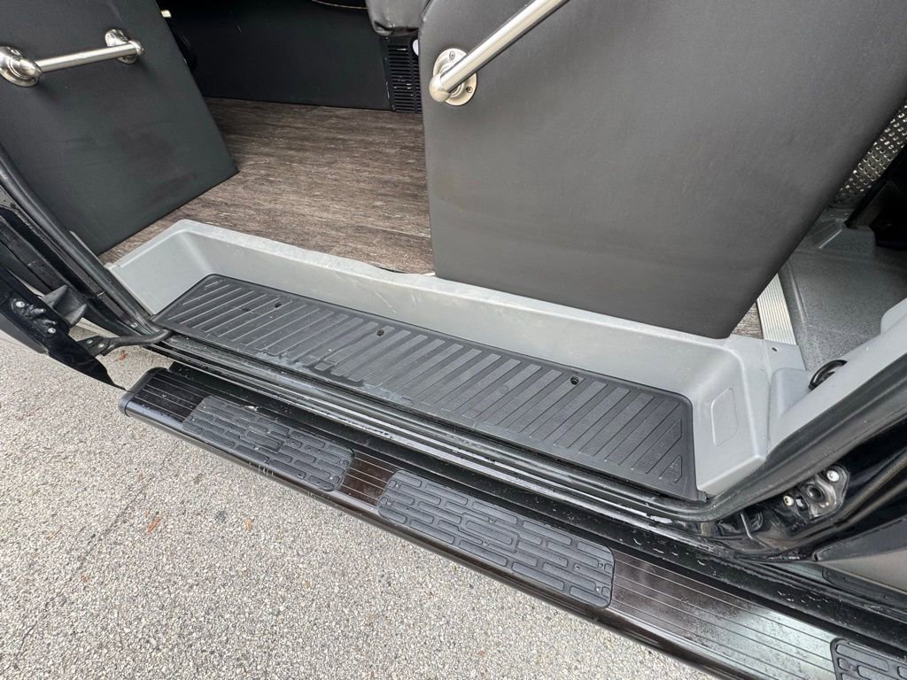 Used 2012 Mercedes-Benz Sprinter 2500 image 33