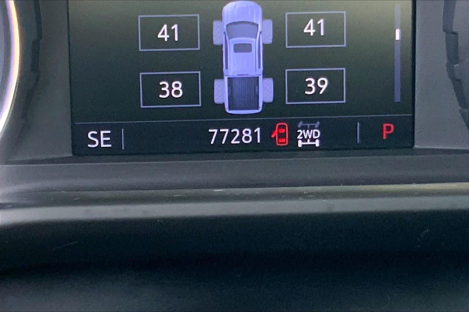 Used 2019 Chevrolet Silverado 1500 LT w/ Texas Edition AWD/4WD image 22