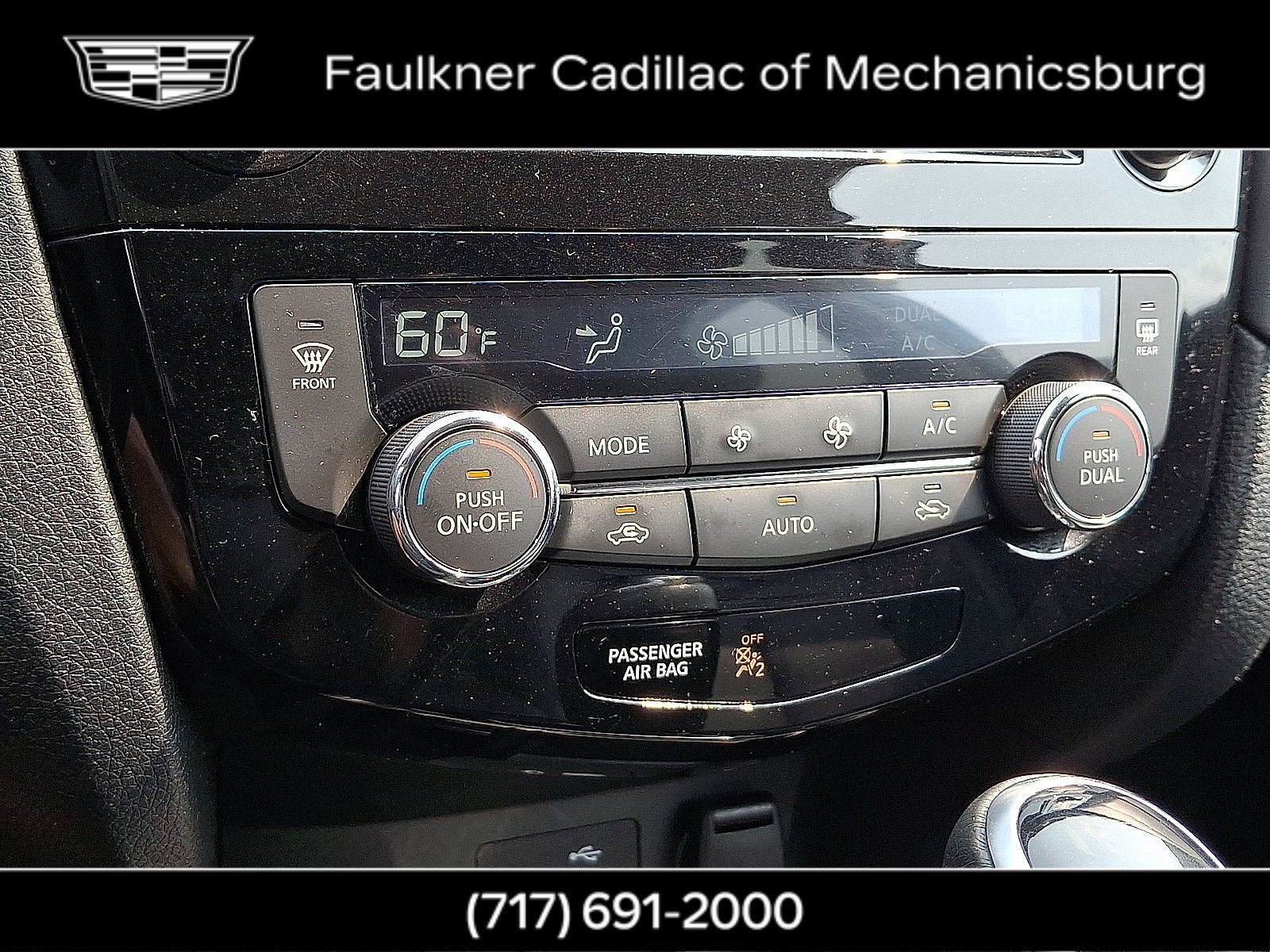 Used 2020 Nissan Rogue SL AWD/4WD image 15