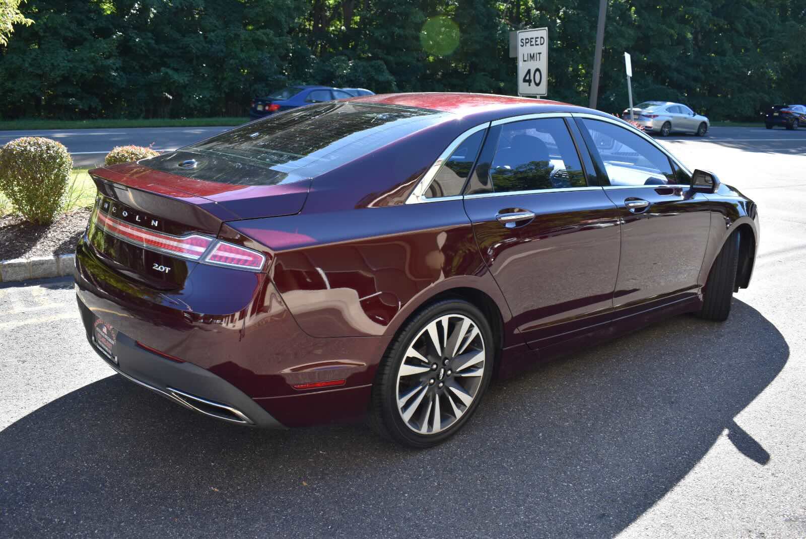 Used 2017 Lincoln MKZ Select w/ Climate Package FWD image 4