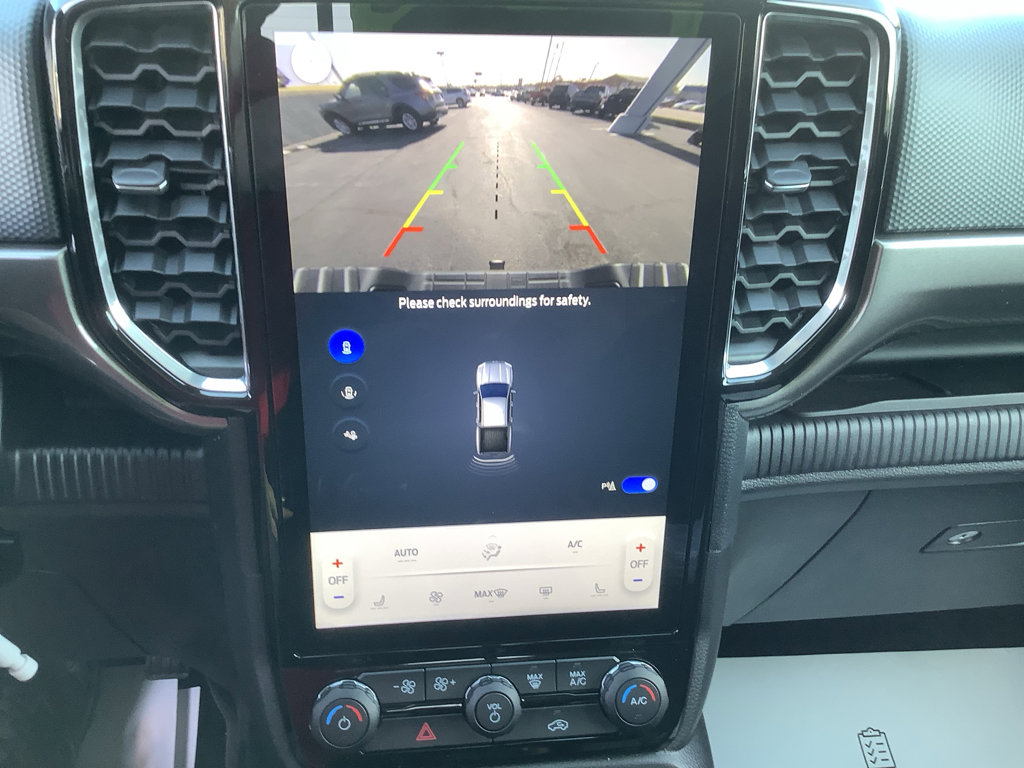 New 2025 Ford Ranger XLT w/ Equipment Group 301A High image 17