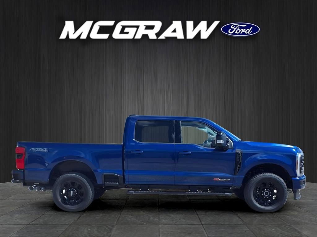 New 2026 Ford F250 Lariat w/ Black Appearance Package image 5