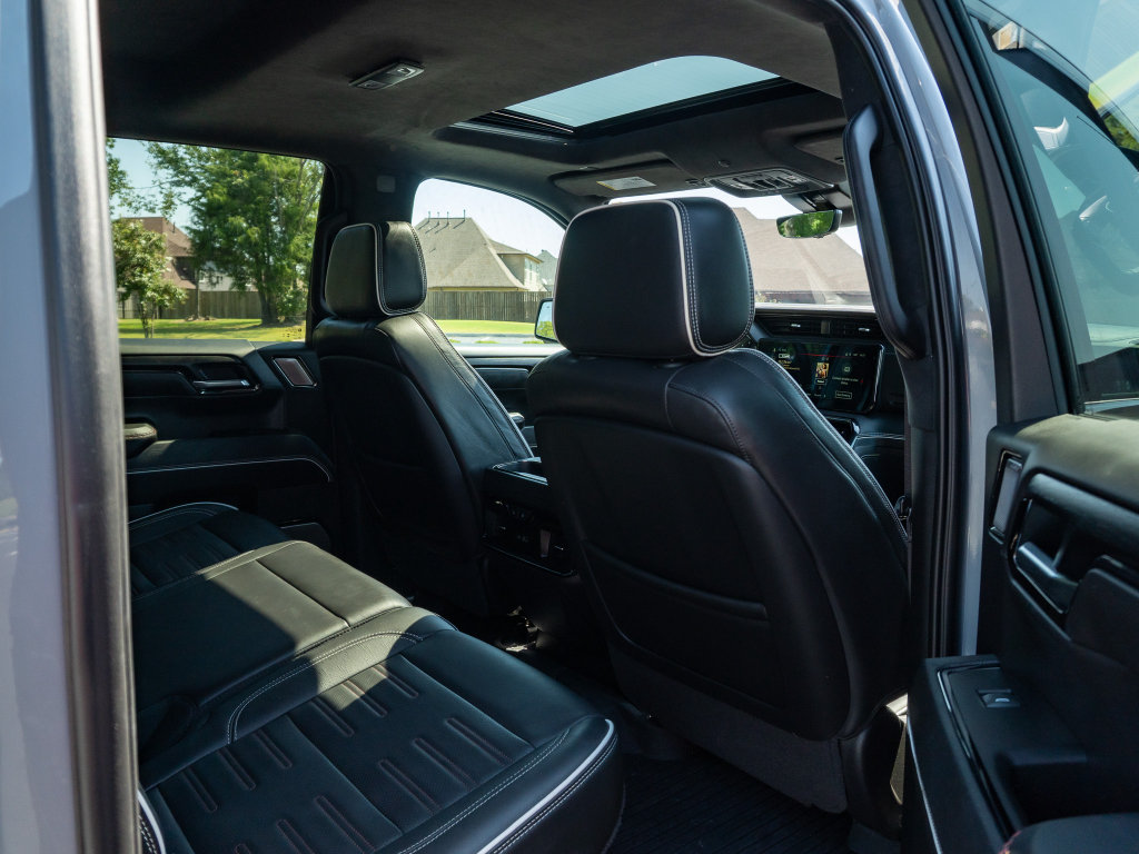 Used 2025 GMC Sierra 1500 AT4X w/ AT4X AEV Edition AWD/4WD image 16