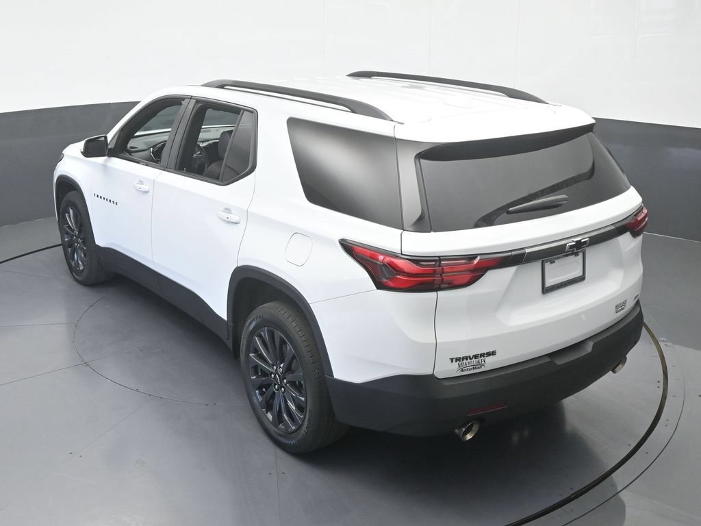 Used 2023 Chevrolet Traverse RS FWD image 59