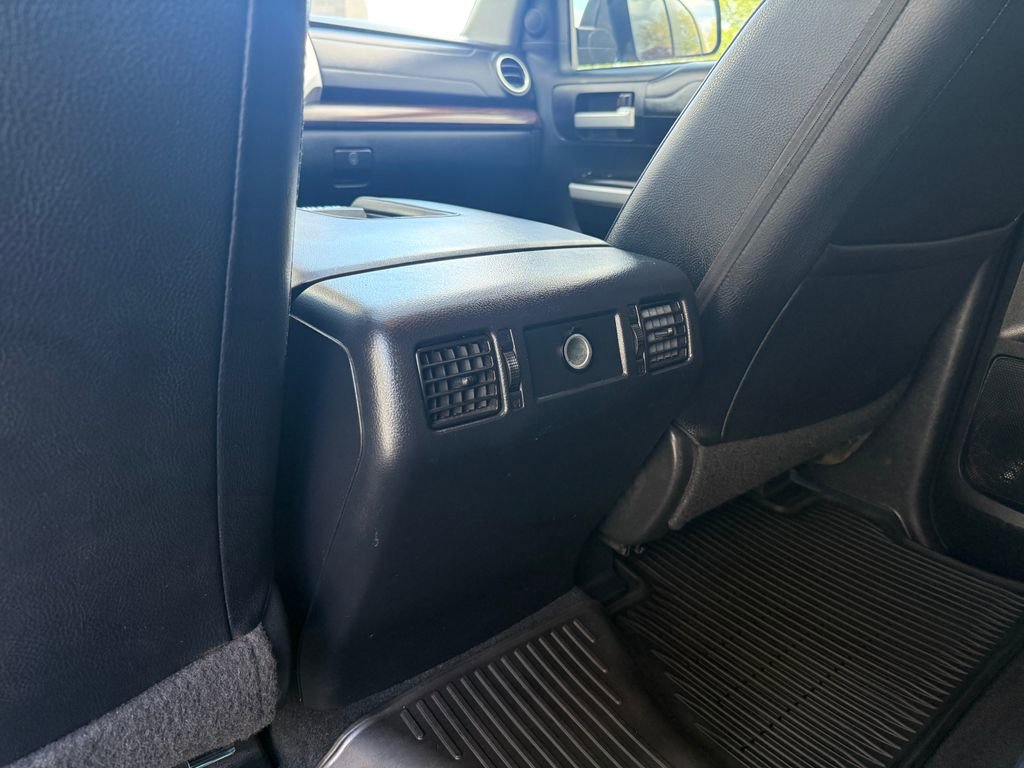 Used 2018 Toyota Tundra Limited w/ Limited Premium Package AWD/4WD image 35