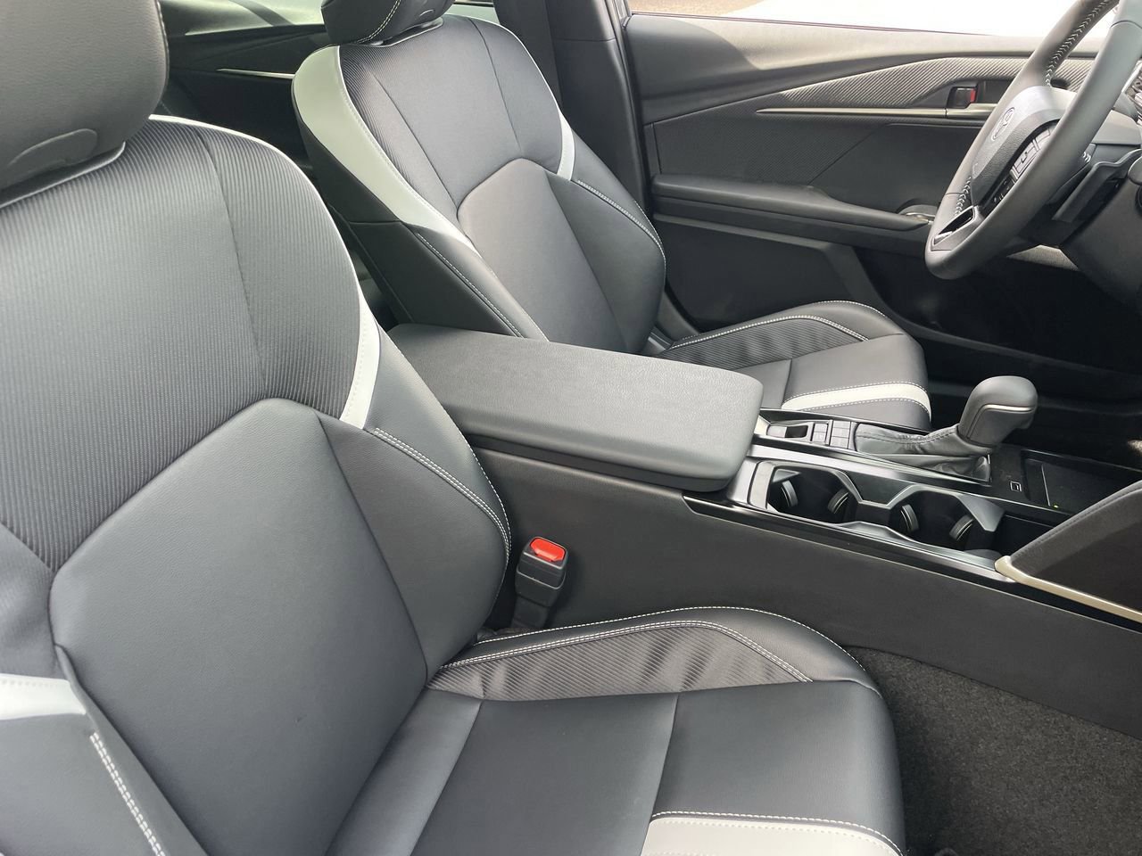 New 2026 Toyota Camry SE FWD image 23