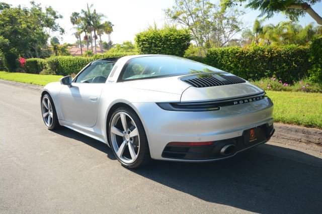 Used 2021 Porsche 911 AWD/4WD image 5
