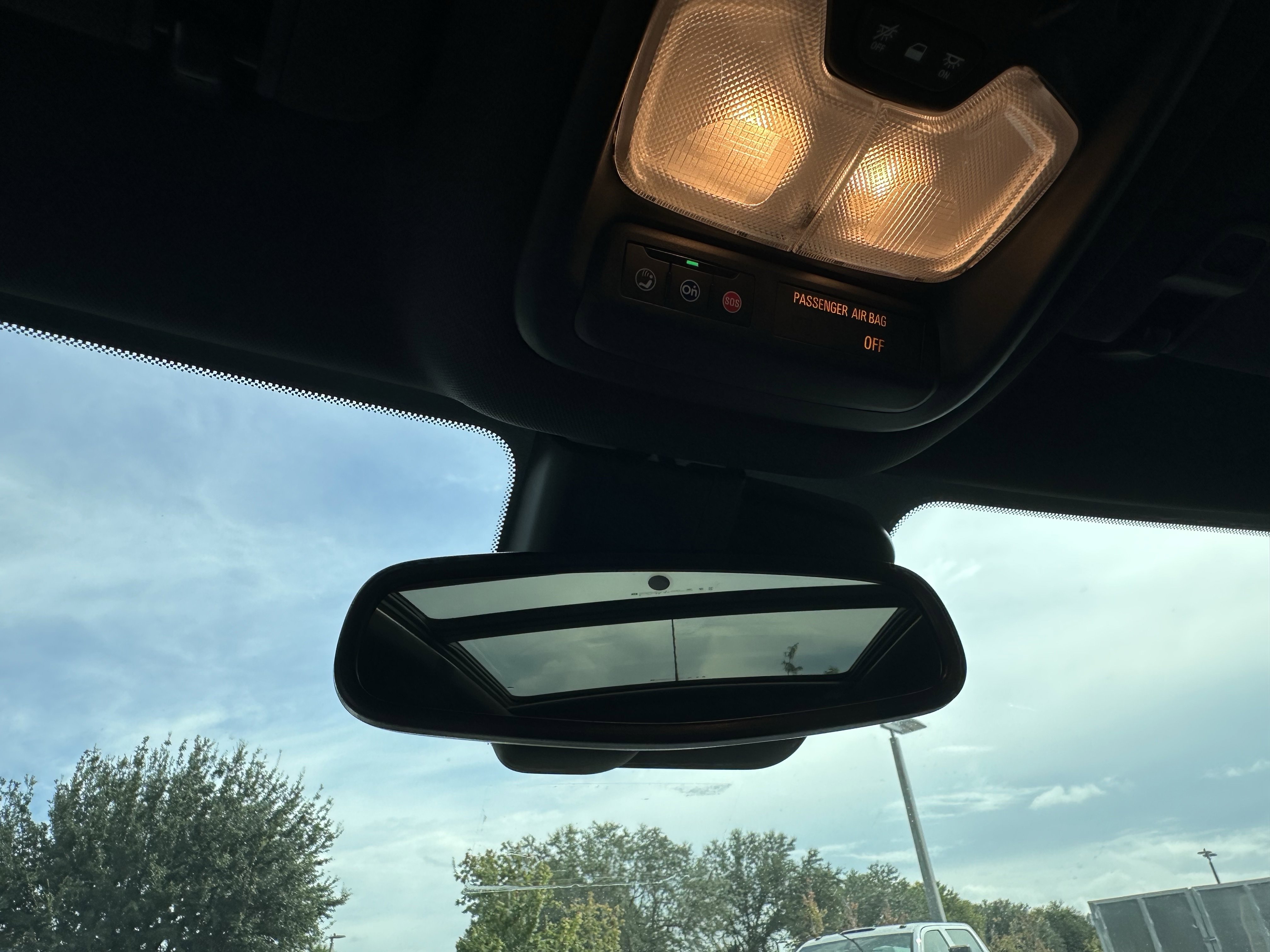 New 2025 Chevrolet TrailBlazer RS w/ Convenience Package image 28