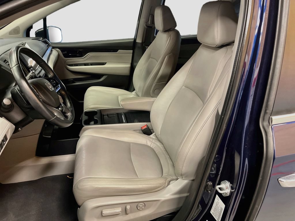 Used 2022 Honda Odyssey Touring image 21