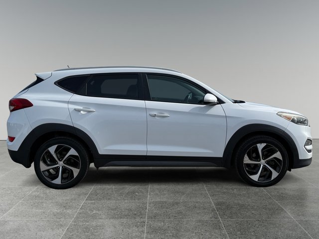 Used 2016 Hyundai Tucson Sport image 6