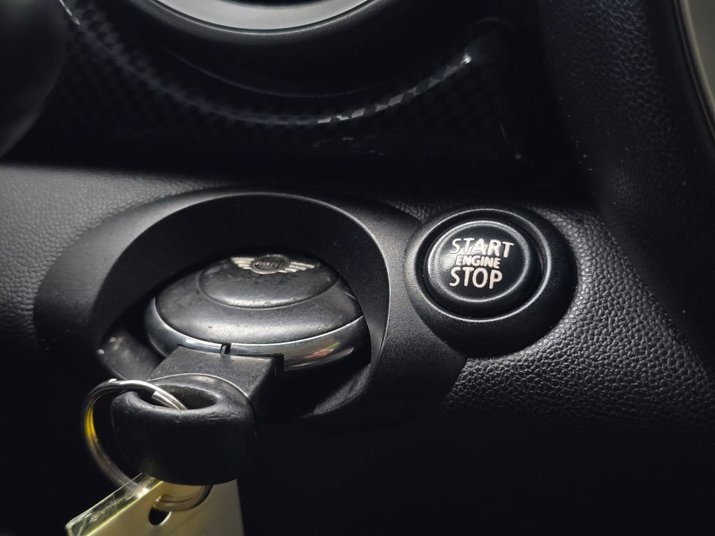 Used 2013 MINI Cooper S image 31