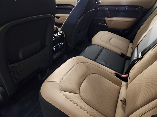 New 2026 Land Rover Defender 110 V8 image 30