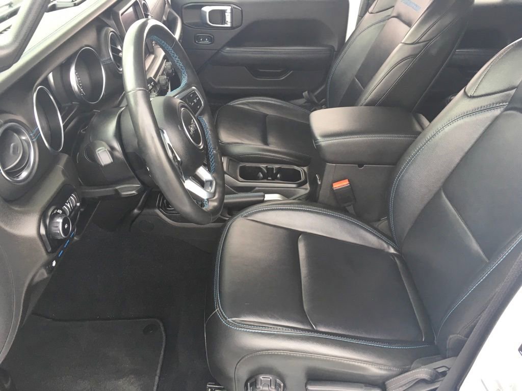 Used 2022 Jeep Wrangler Unlimited Rubicon 4xe w/ Cold Weather Group image 7