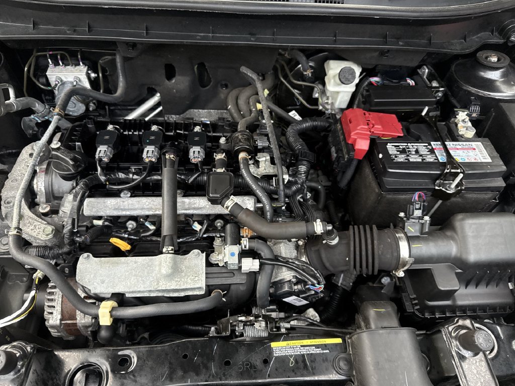 Used 2024 Nissan Kicks SV FWD image 17