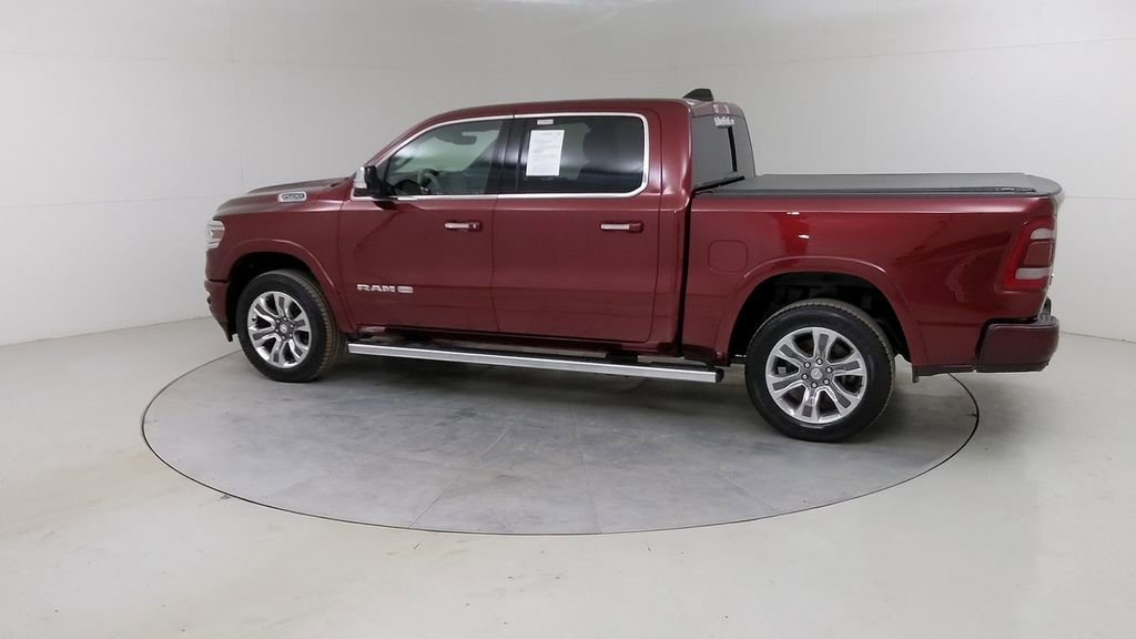 Used 2022 RAM 1500 Limited w/ Body Color Bumper Group AWD/4WD image 17