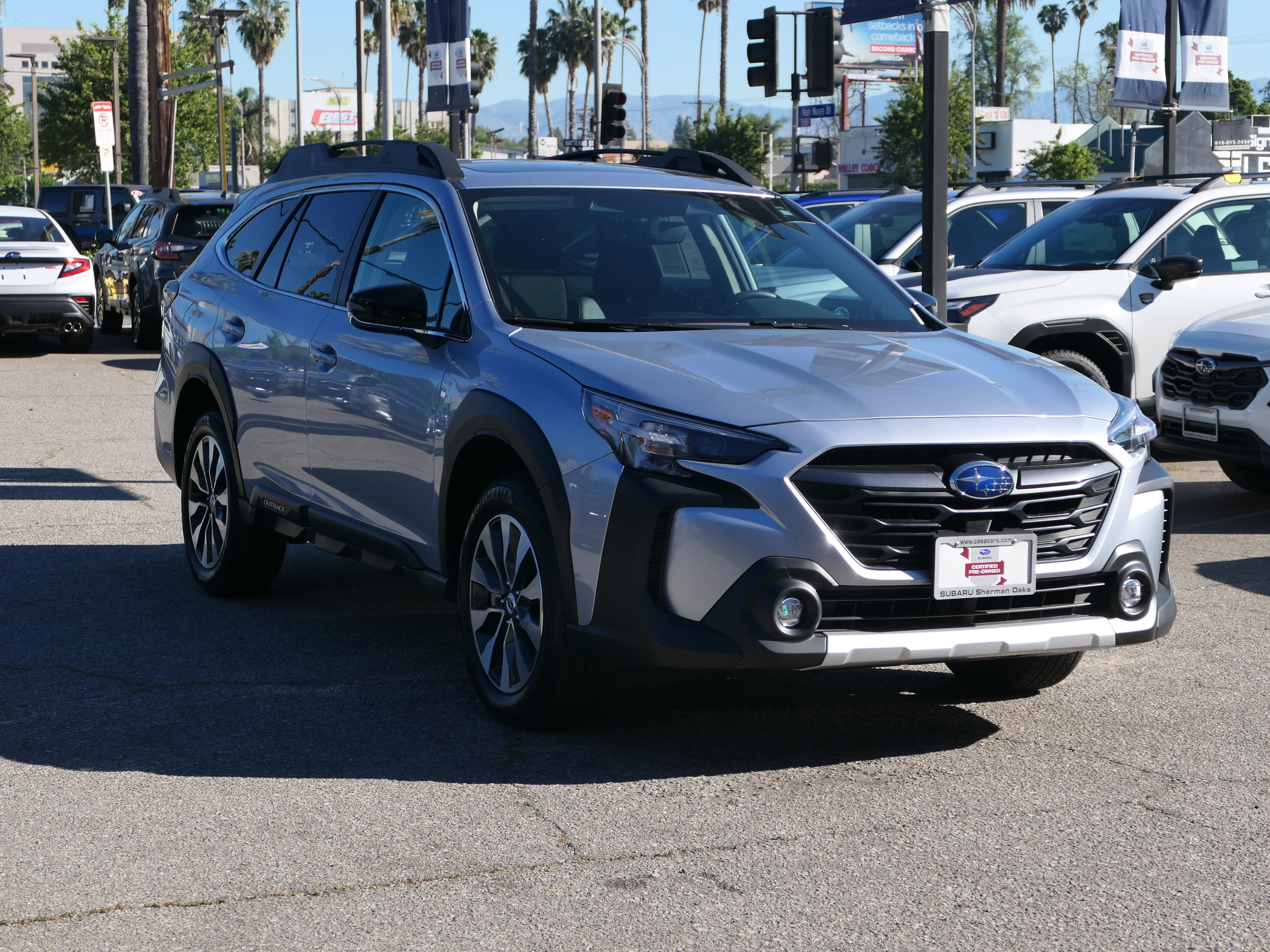 Used 2025 Subaru Outback Limited w/ Tech Package 2 AWD/4WD image 7
