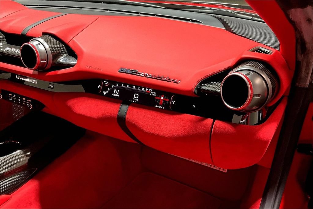Used 2022 Ferrari 812 Competizione RWD image 21