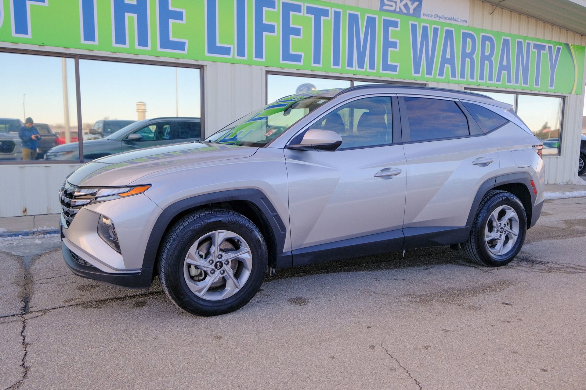 Used 2024 Hyundai Tucson SEL image 2