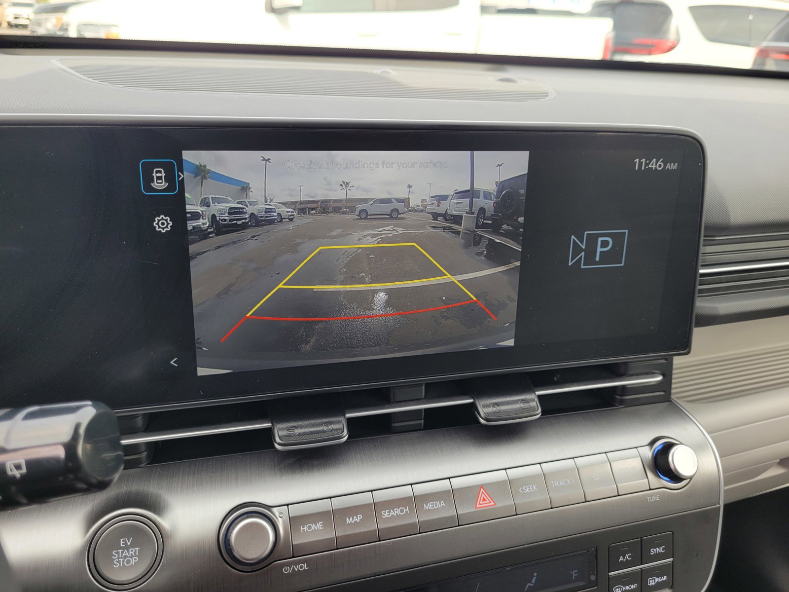 Used 2024 Hyundai Kona SEL image 16