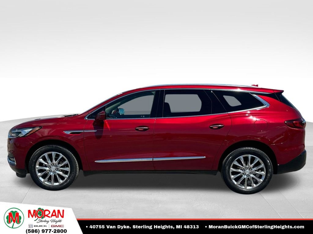 Used 2021 Buick Enclave Essence w/ Sound and Sites Package AWD/4WD image 2