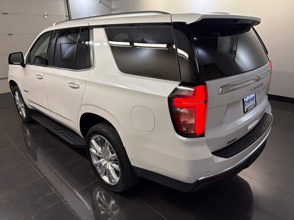 Used 2022 Chevrolet Tahoe High Country AWD/4WD image 4