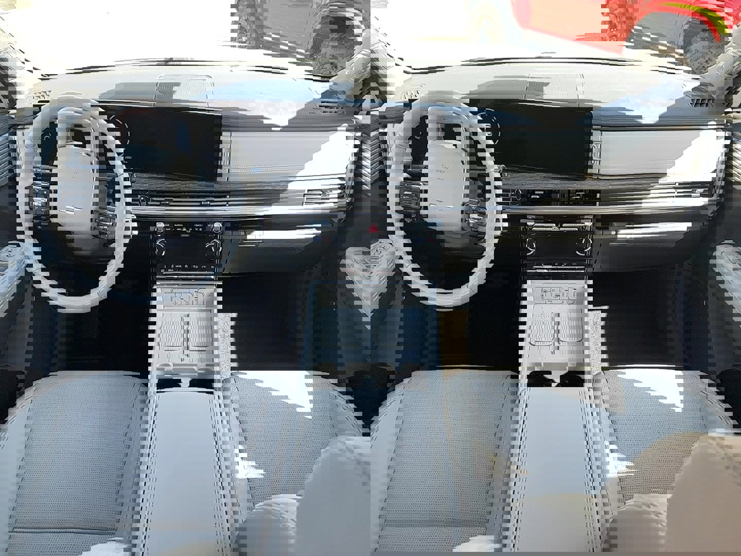 Used 2024 Hyundai Santa Fe Limited image 12