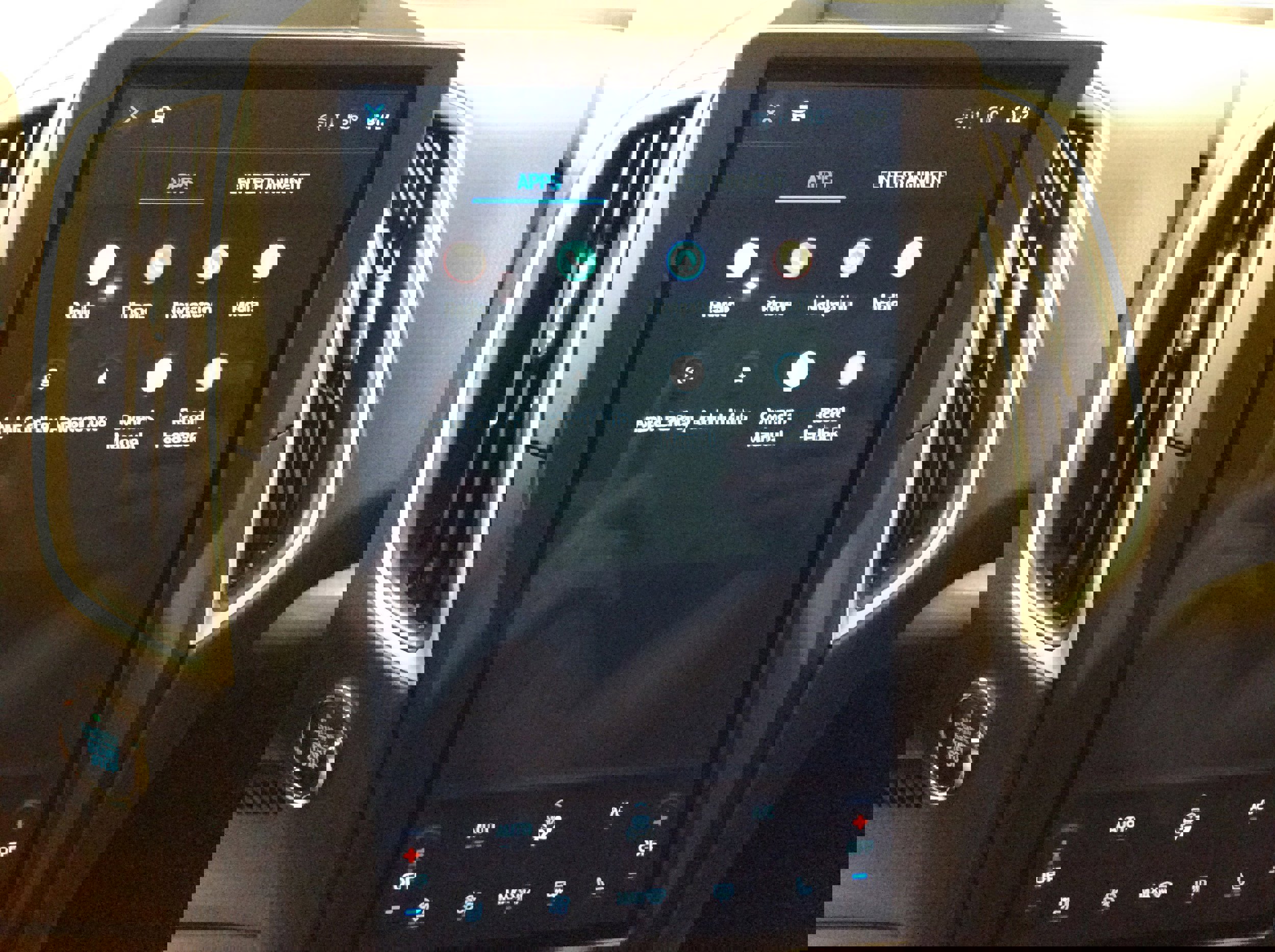 Used 2024 Ford Edge SEL w/ Convenience Package image 26