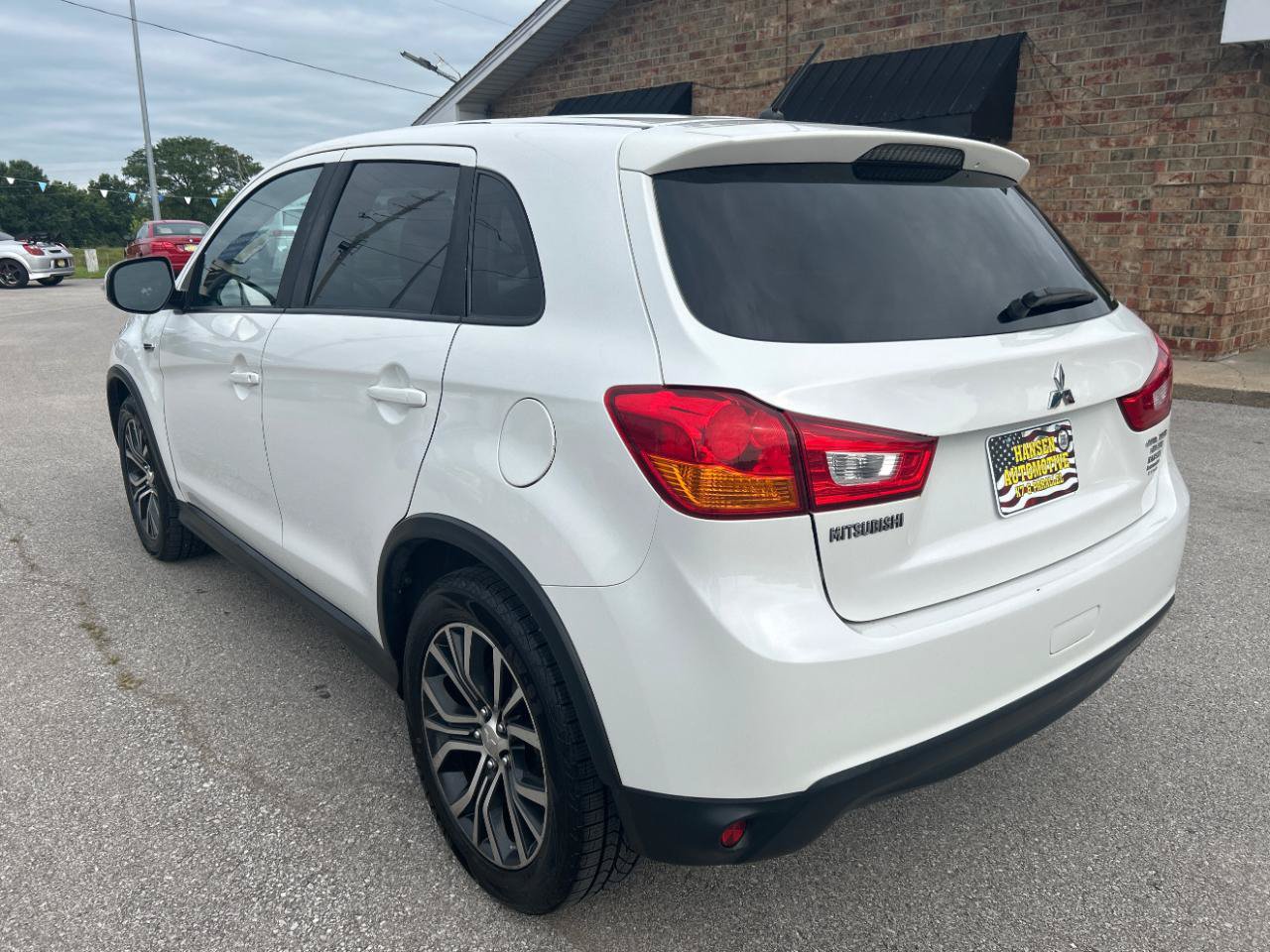 Used 2016 Mitsubishi Outlander Sport ES AWD/4WD image 9