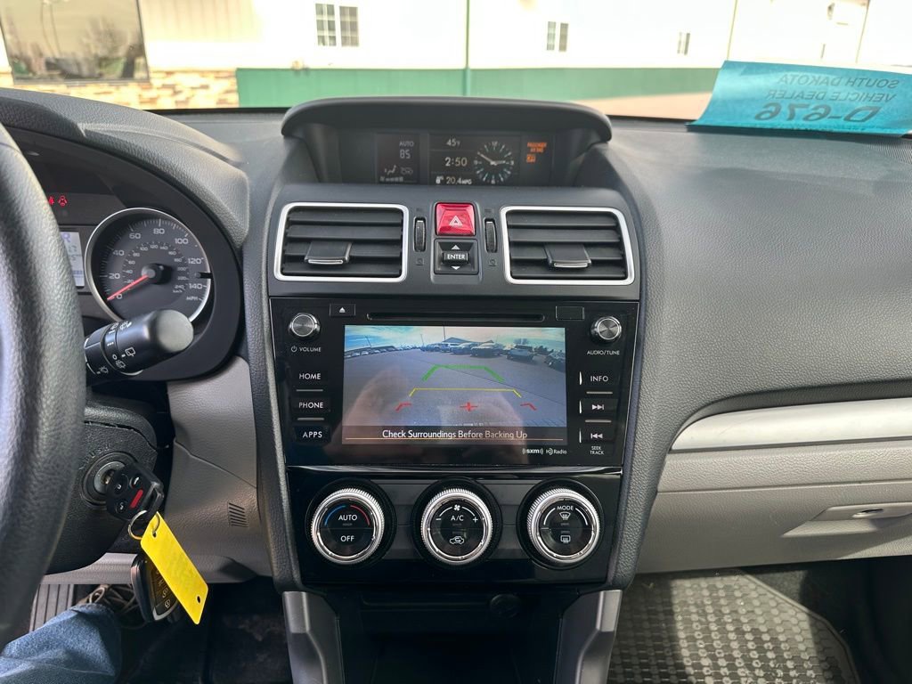 Used 2017 Subaru Forester 2.5i Premium w/ All-Weather Package image 17