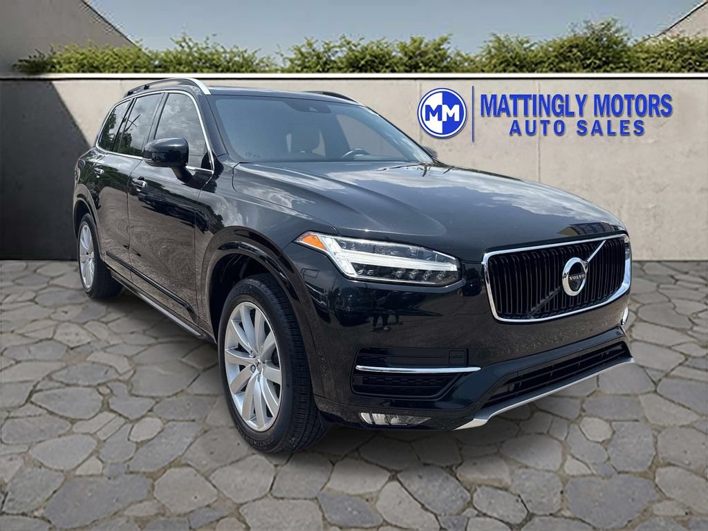 Used 2017 Volvo XC90 T6 Momentum w/ Vision Package
