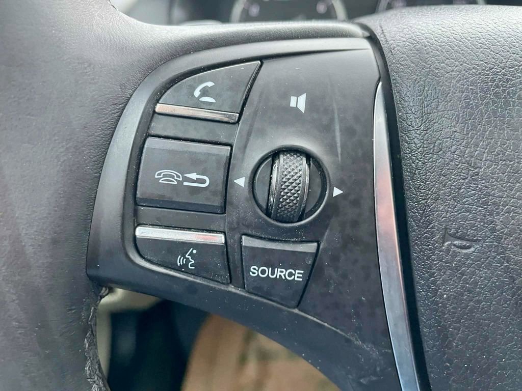 Used 2015 Acura TLX image 21
