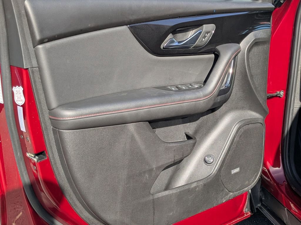 Used 2025 Chevrolet Blazer RS image 13
