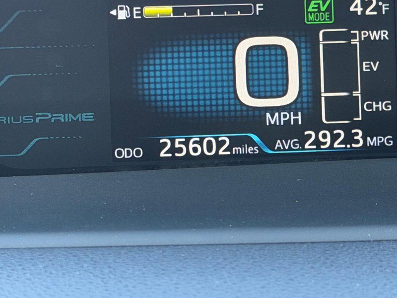 Used 2019 Toyota Prius Prime Advanced image 19