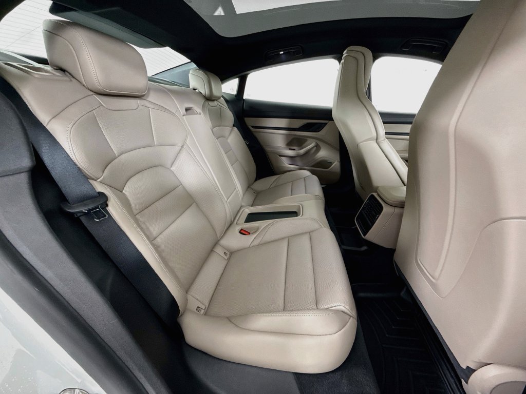 Certified 2024 Porsche Taycan 4S AWD/4WD image 30