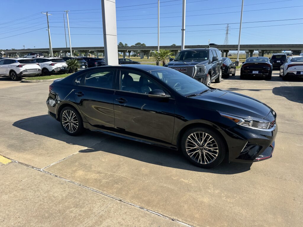 Certified 2024 Kia Forte GT-Line w/ GT-Line Premium Package image 10