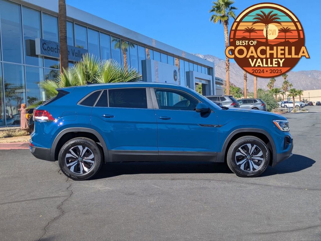 New 2026 Volkswagen Atlas Cross Sport SE FWD image 2